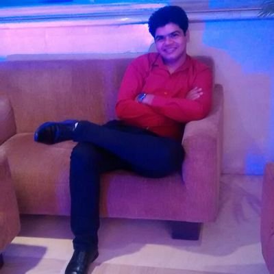 a fun loving guy, intrested in exploring India :)
love to listen music, better say addicted to it!