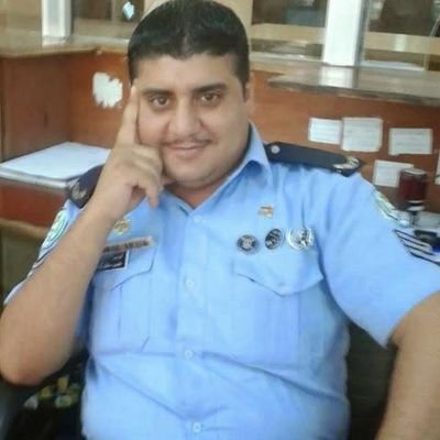 ‏كلنا مثقلون بلعيوب...ولولا رداء من الله اسمه  الستر  لكسرت أعناقنا من شدة الخجل..!!