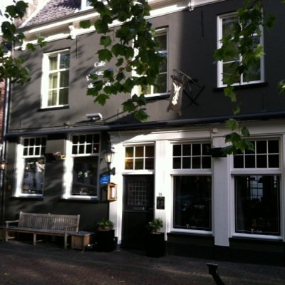 De Engel cafe-restaurant is gelegen aan de gezellige Markt van Wijk bij Duurstede. Kom genieten van lunch, diner of kom lekker borrelen!