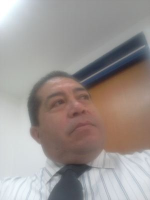 Psicólogo con estudios en gerencia y gestión de organizaciones. Asesor de Instituciones de Educación