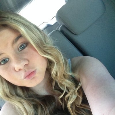KATELYNN❤️    Sarah is my sista/follow her 
Single bur crushing