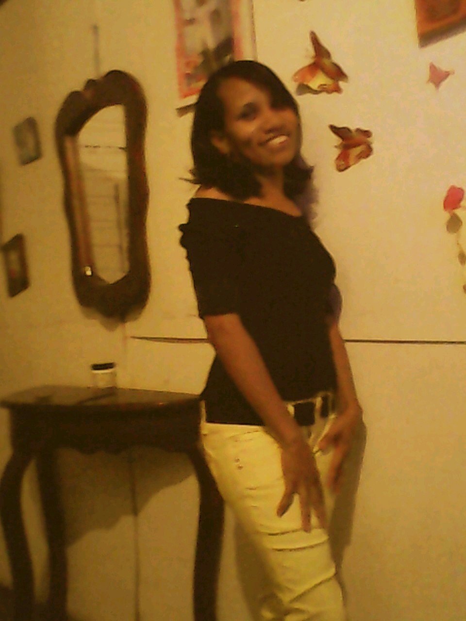 pf07vivi's profile picture. 