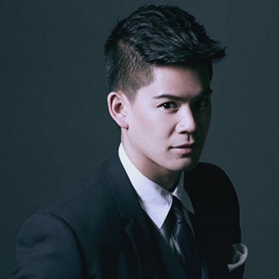 Korn Narongdej On Twitter Gangnum Style Live In Bangkok With The