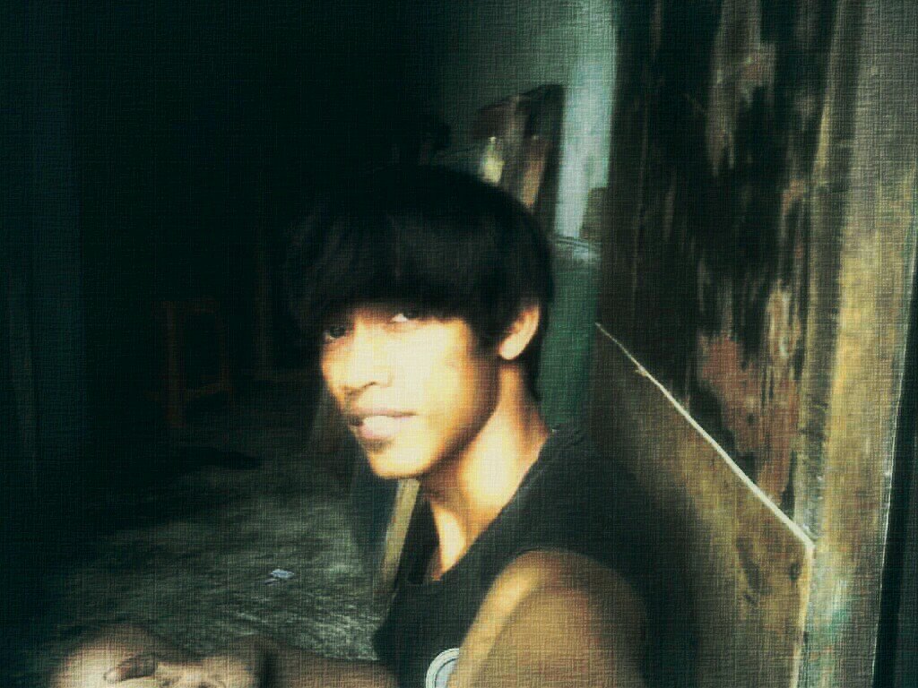 ghallank_14's profile picture. Tersenyum, bersyukur  bahagia,Berdoa,berusaha.