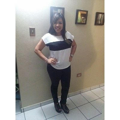 delyamarie's profile picture. Tengo 23 años y soy de Arroyo. Estudio Quimica en la Inter de Guayama