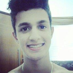 Vida Longa Mundo Pequeno, Um Dia Agente Se Encontra. ;* :3 @ClubeFollowBack