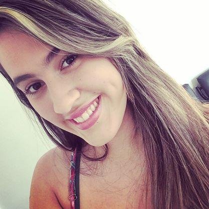 Sabe o que eu acho? Acho que foda-se... na moral mesmo, eu só quero paz, o resto tanto faz.