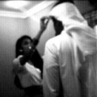 تعال واحضني قبل لحظات الموت خايفه احضن تراب قبري واخليكككك