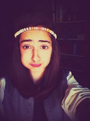 Salut ! Pose toi, Follow moi et je te follow ! (y) Snap : elouiseu Insta : eloiise _t