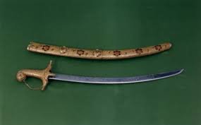 sa999sa1r's profile picture. إذ سؤلت هل تعصي الله فصمت.لأنك إذا أجبت بنعم كفرت، وأذا أجبت ب لا كذبت.