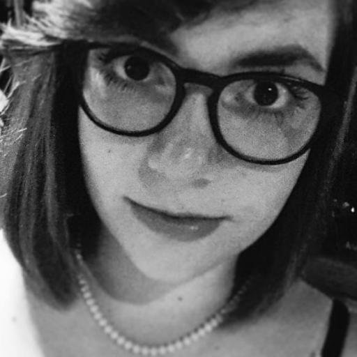 jolie_violet's profile picture. Sono un piccolo fiore delicato: non lascerò che mi calpestino.