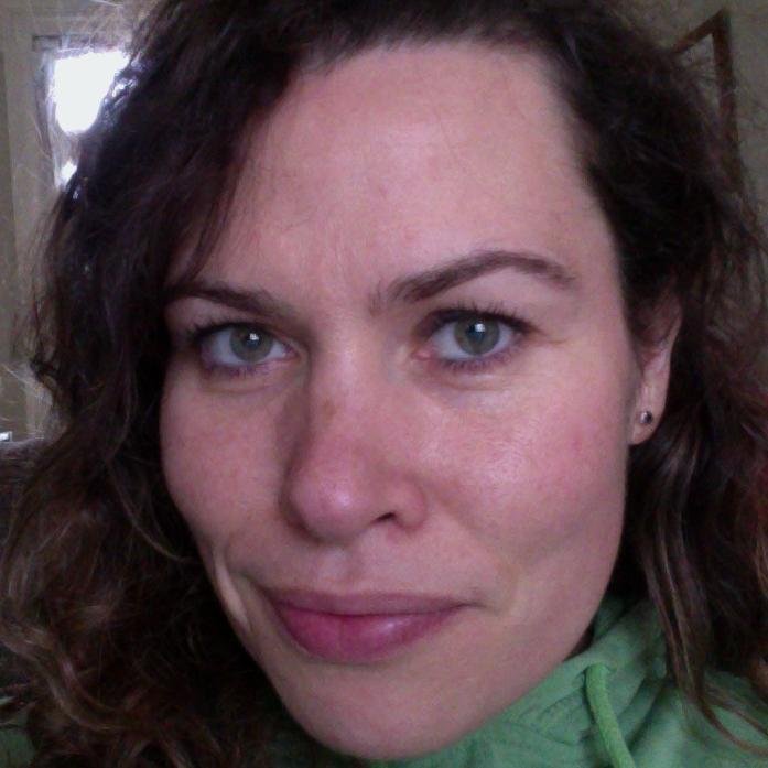 Screenwriter | @TheAcademy Nicholl Fellowships Semifinalist. @finaldraftinc Semifinalist. @The_Writers_Lab Finalist.