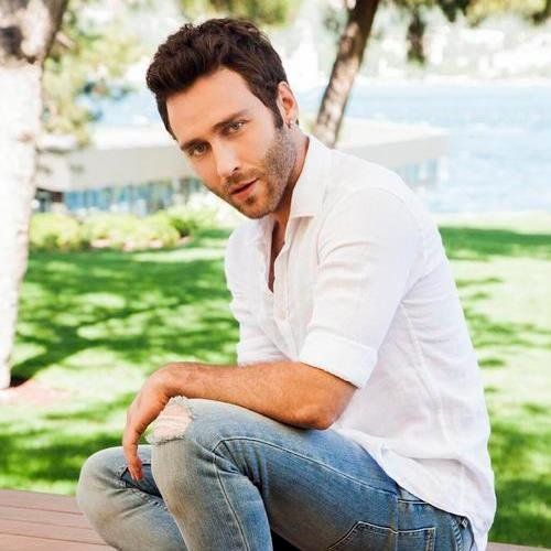 Seçkin Özdemir Fan Sayfasıdır.! Seçkin Özdemir İle İlgili Herşeye Ulaşabilirsiniz.! Shop Yapılır.!