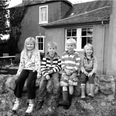 Living in Fife on a farm with a fantastic husband Iain and 4 wee Broons, Sophie, Cameron , Ben and Annabelle, life is busy but love it !