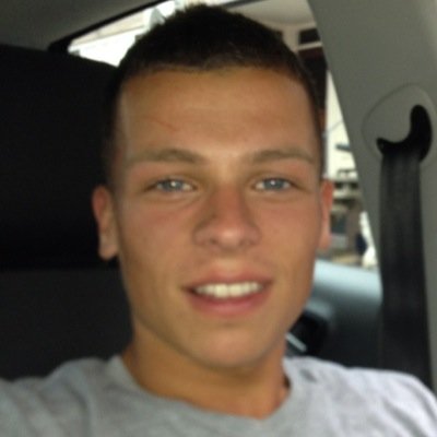 IIILOY's profile picture. 