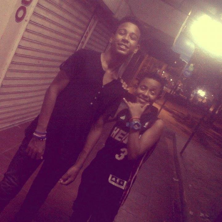 Momentos contigo que no los cambiaría por nada.
♥.♥