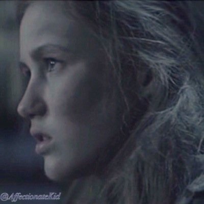 Sophia Peletier #Carlia TWD (Literate RP-Parody) -15 yrs- @BrokenSophiaTWD is my twinzie. @EtherealYouth and I are slaytastic queens tbfh. {#Ohana} #$wagMoney