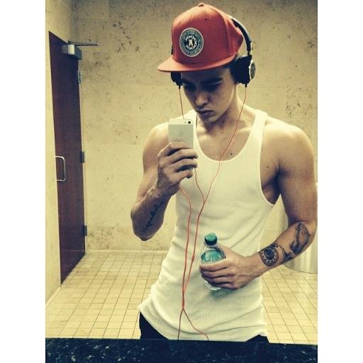 maloqueiro com classe #tey