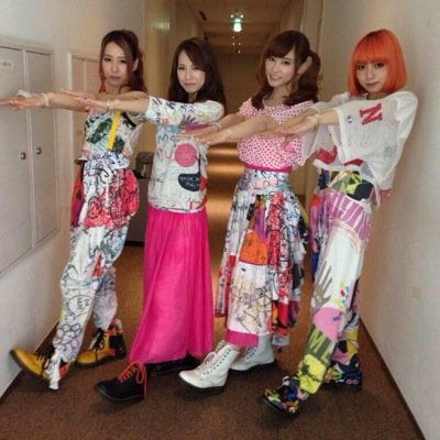 ーーーーーーSCANDAL垢ッ！ーーーーーー皆さん語りましょうッ！喋りましょうッ！！
Osaka