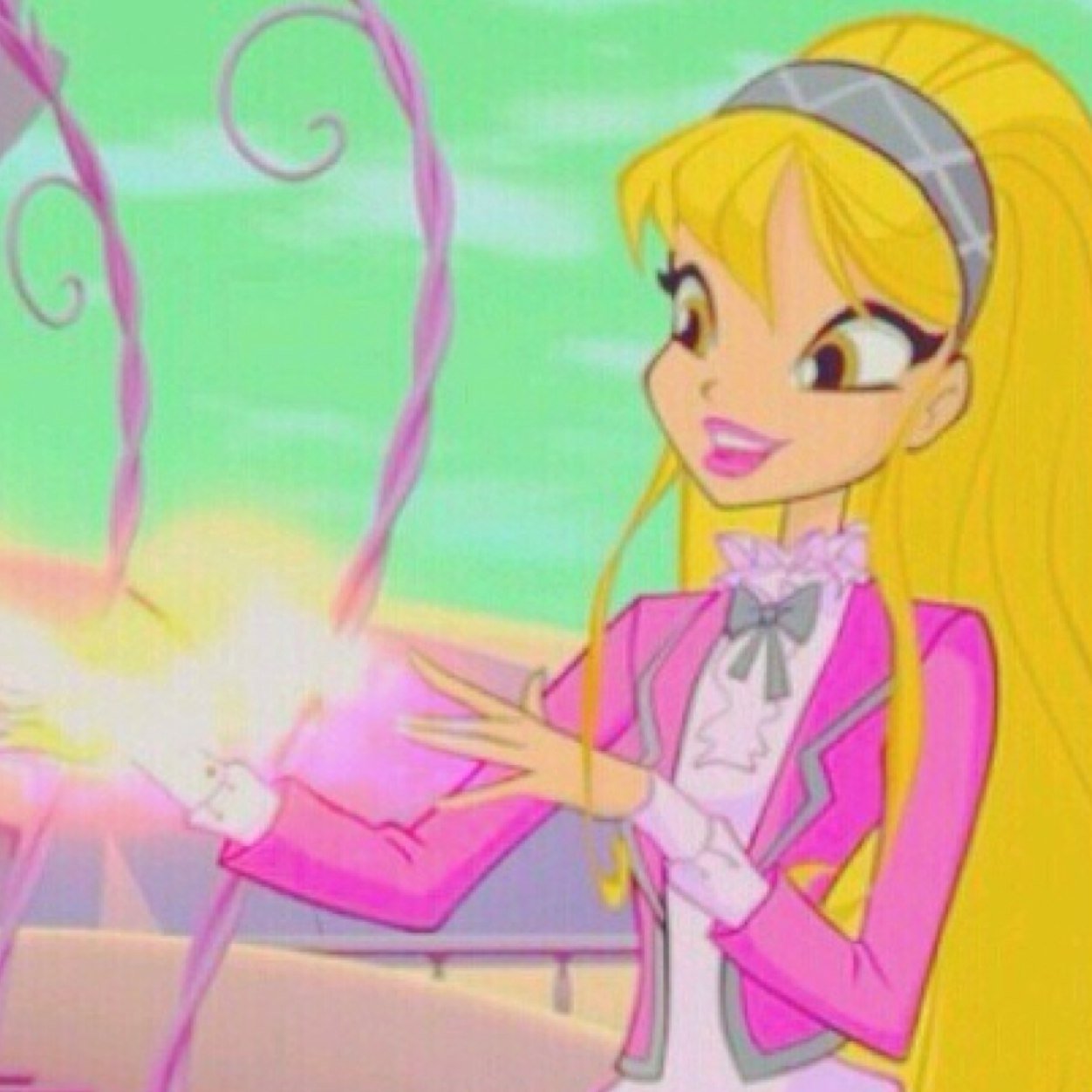 Hey There! Its Princess Stella! The Fashion Designer! And The Shining Sun Fairy! And Dont Forgot I'm A Member Of The Winx Club! Always Fashionista! Official™