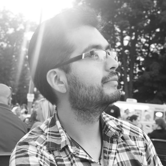 Mexican Engineer,  love food and sports.  Toronto Canada. Hombre de diamante con oficio de carbonero. Trabajando, para agradecer a la vida la oportunidad.