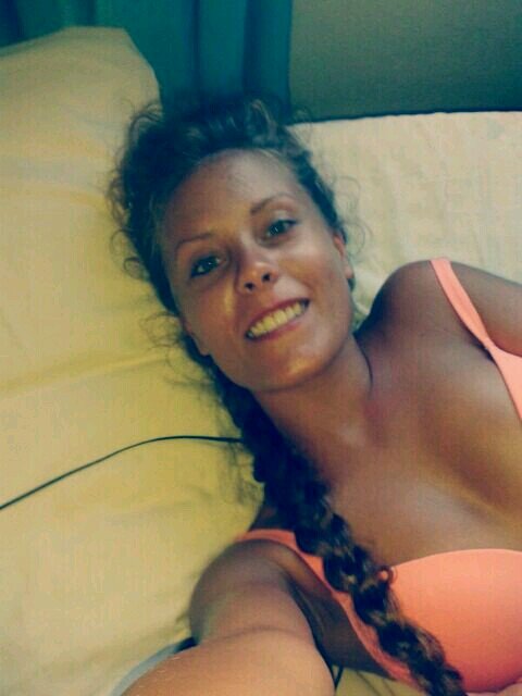 estefi1156's profile picture. 