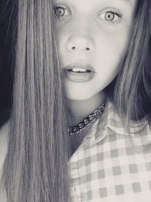 Yo te cuento las pecas y tú pecas  conmigo RAQUEL.