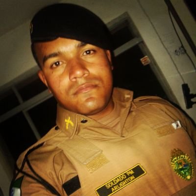 Se você quer vencer, não fique olhando a escada. Comece a subir, degrau por degrau, até chegar ao topo!!