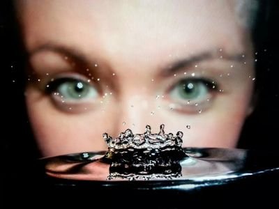 Catiebelle47's profile picture. Creative Director, Professor of Design, Yogi in training. Lover of fluffy dog butts & inappropriate dinner conversation.