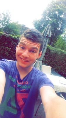 man/ havo/ H4B/ MW/atletiek Typhoon / trainer/ Bolt & Martina / insta: JACCOSTRUIK