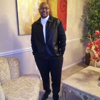 Grew up N Canton, OH! Retired Disabled Combat Vet. Been in TX since 94. Graduate of Culinary Arts & Baking/Pastry School