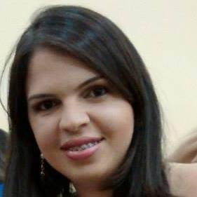Escrevendo minhas páginas de vida com os lápis coloridos dos sonhos possíveis e impossíveis