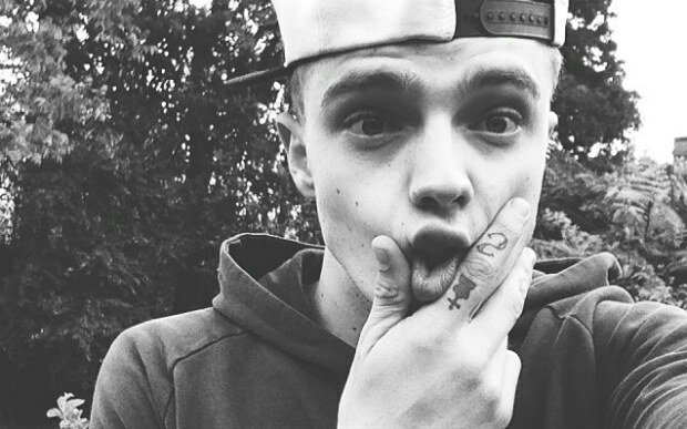 '' alguma coisa no seu jeito me enlouquece '' @flybr