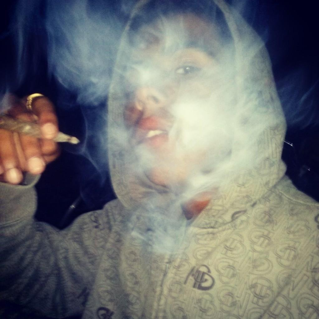 _/=\_  Stoned 4:²o  _/=\_