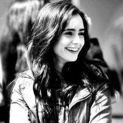 The original world I live in is gone. Demons are real and I'm a shadowhunter. [TMI/TDA-RP-MC] Descriptive.