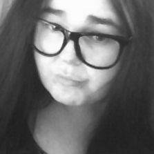 22Bronz's profile picture. social media activist! An irish woman that loves her country.....Ireland & Palestine forever