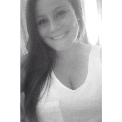 vwynne726's profile picture. my twittter life