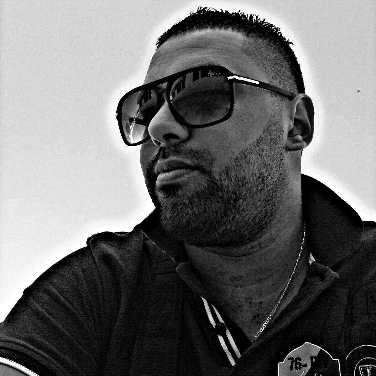 salut je suis ANIS ...wchkoun maya3rafch ANIS