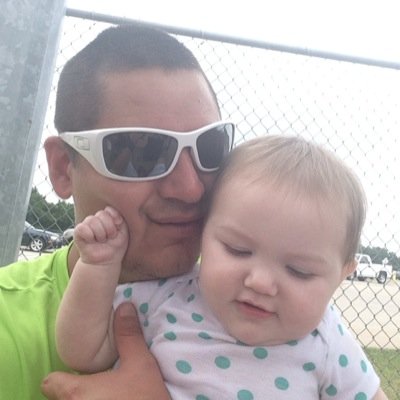 DADDY TO 2 LIL BEAUTIFUL GIRLS CODA MAKAEL N KAMBRIE LYN TAYLOR N I PLAY ALOT OF COMPETIVE SOFTBALL::)) SHANE BEST TRUCKING