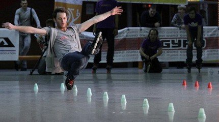 Freestyle Slalom InlIne Skate