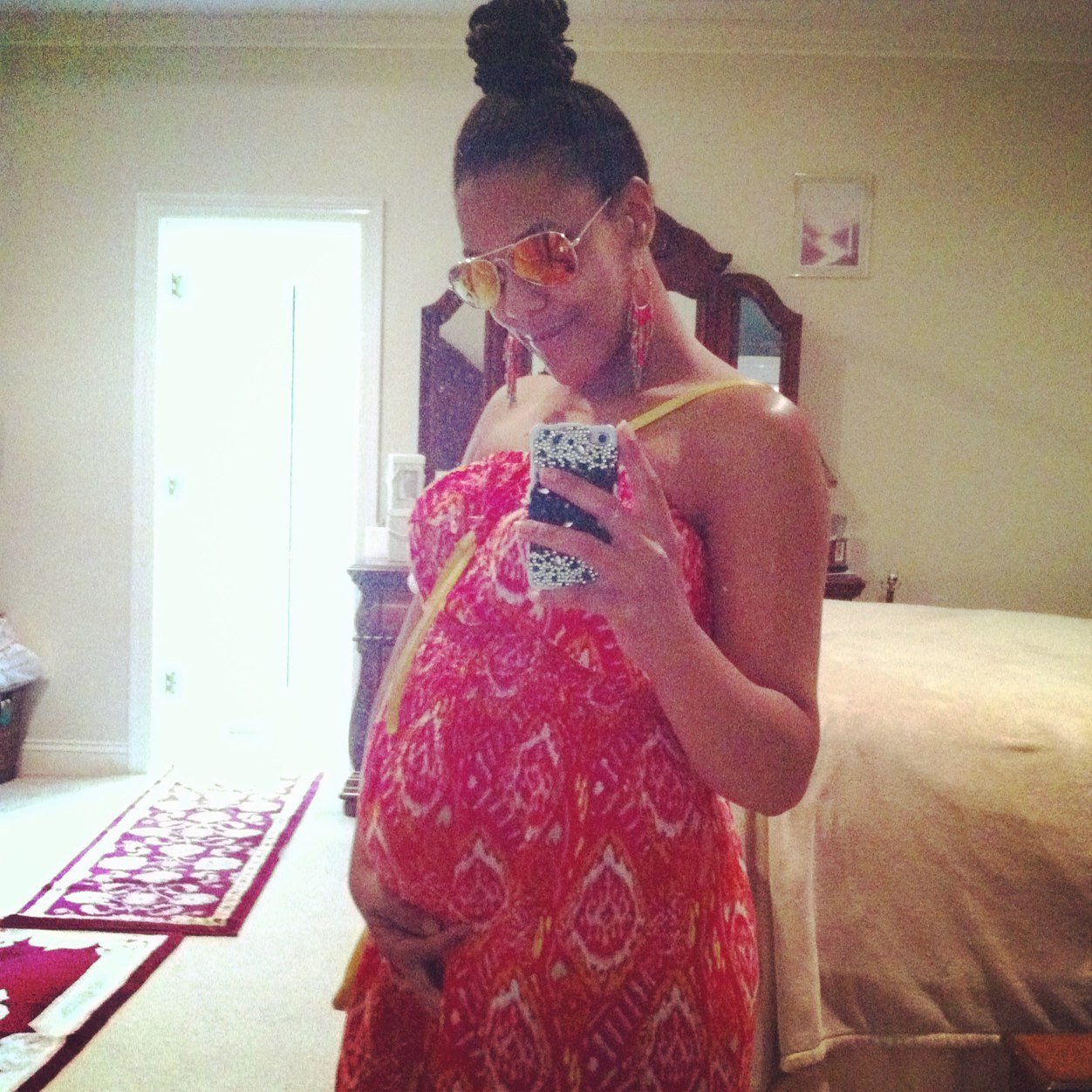 MommyToBe;) My Beautiful Blessing Arrives 11/8/14. #PrettyMamiGang. Follow Me to the THRONE!