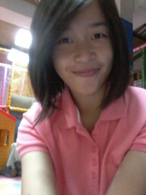 vernanda07's profile picture. mahasiswa UNP kediri, penikmat coklat&es krim, penggemar MU.