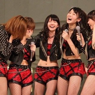 関西在住のハロヲタ  つばきファクトリー中心に現場ゆるく行ってます。八木栞 リトキャメ 小林萌花 入江里咲 鈴木愛理   永遠のteam ℃-ute 矢島舞美 加賀楓   無言フォローごめんなさい