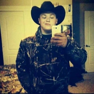 My name is Dylan I'm 19. Bonfires, hunting and country music. Ford all the way. I love my girlfriend @FordBaby2430 ♥