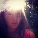 Lea Hicks - @leeyah281d - Twitter