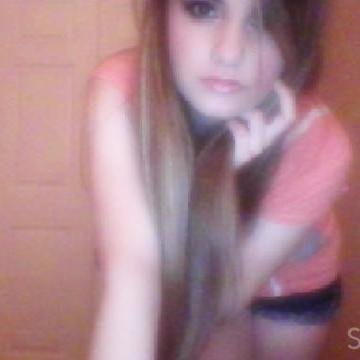 i just tweet random shit. and curse a whole fucking lot. • escape the fate, asking alexandria, motionless in white, bmth, om&m. ♥