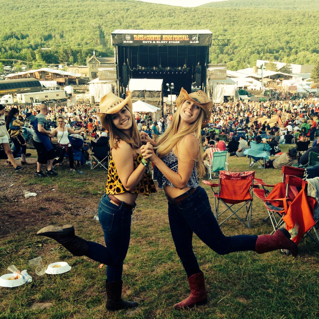 raachelle3's profile picture. True faith is a trust in God even if it doesn't make sense.