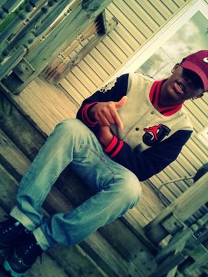 Follow Me . 
AddMe On Kik . Glo_UpKingToie