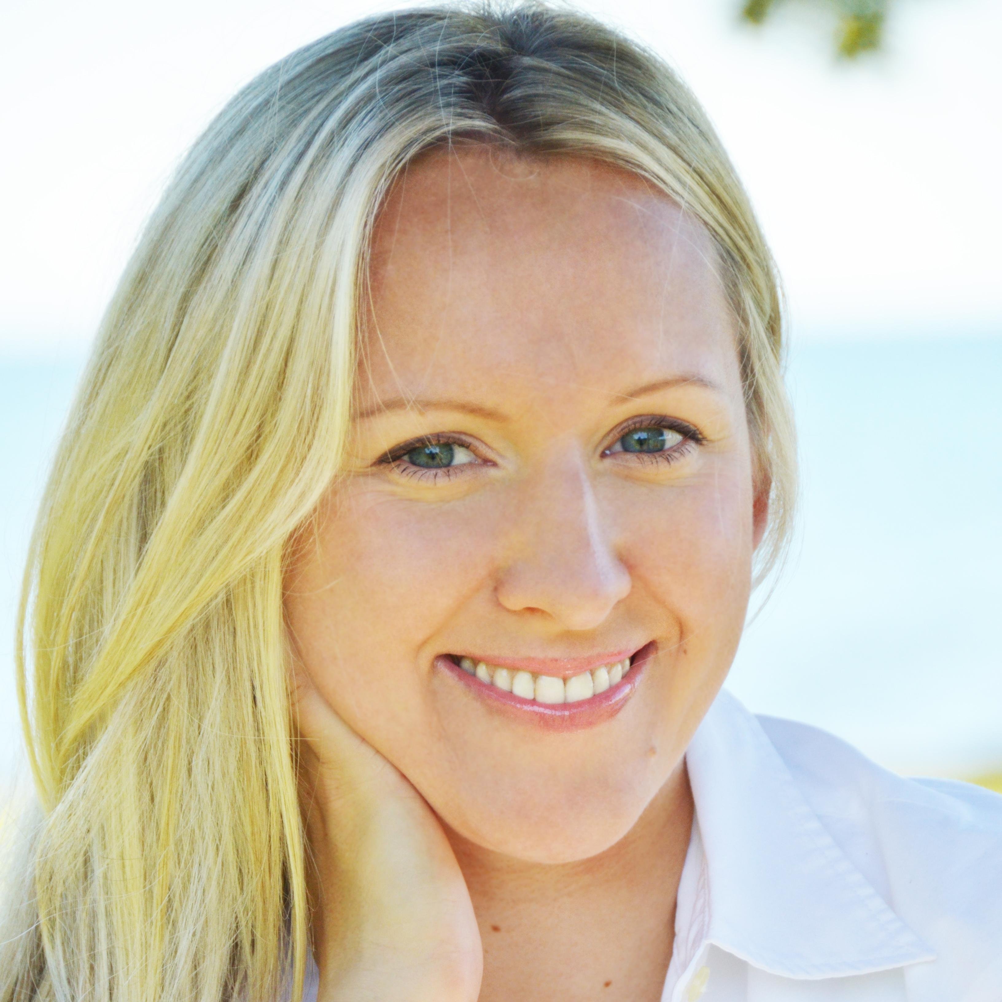 Naturopathic Doctor and Owner @imbuirIVtherapy. Certified IV Practitioner. Clinical focus in women's health&hormones, autoimmunity, GI health and cancer care.