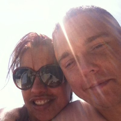 Im a down to earth country who is in love with the best man ever :) im from cusseta georgia i love football